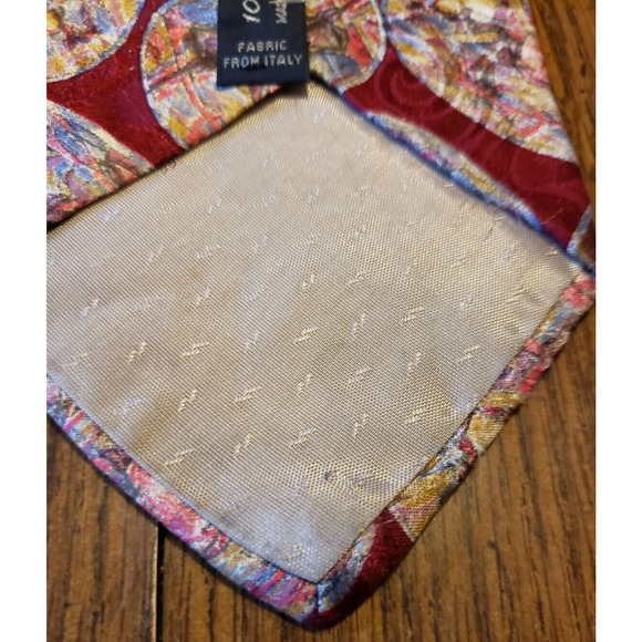 Oleg Cassini Red Abstract Stained Glass Circle Pattern Italian Silk Necktie Tie - Picture 5 of 6
